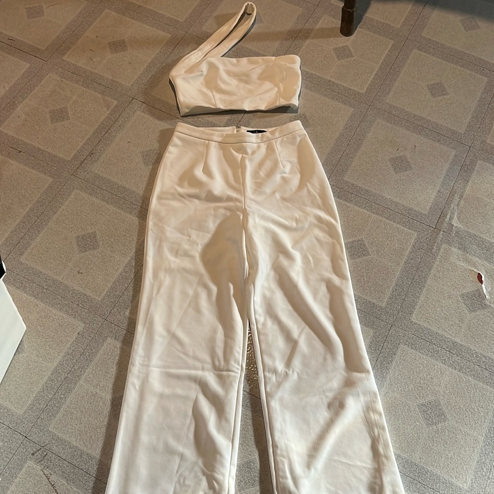 2 piece Lulus one-shoulder jumpsuit